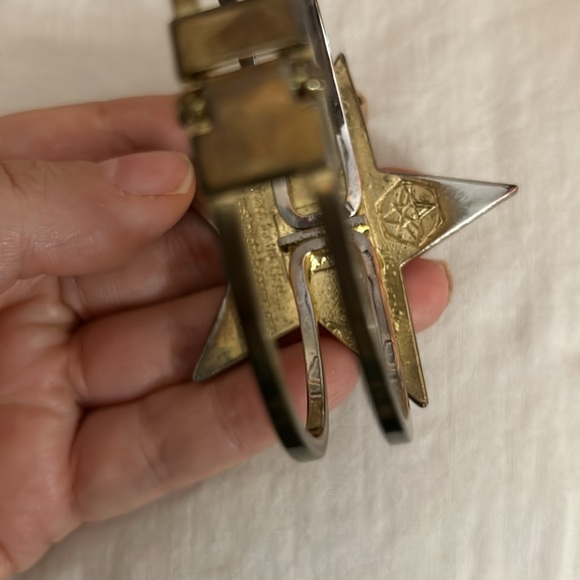 Paula Abdul “Reach For the Stars” Clamper Bracelet - Picture 13 of 13